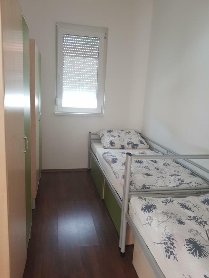 Ferienwohnung Szatmarhaz Szombathely Exterior foto
